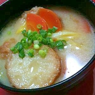 油麩（仙台麩）と白菜のお味噌汁